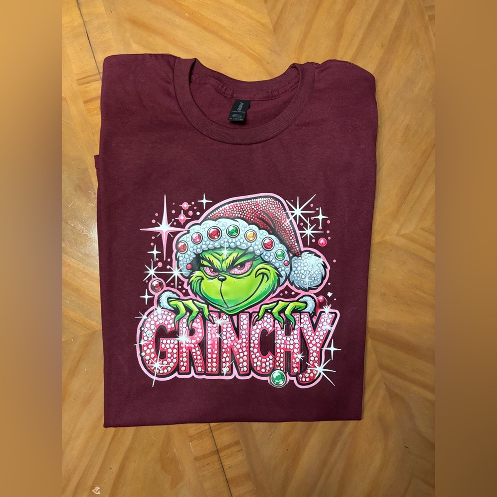 AFTER HOLIDAY NEW Christmas Grinchy Maroon T-Shirt